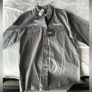 Medium wrangler/jack Daniel's long sleeve buttonup $50 with tags. Originally $65